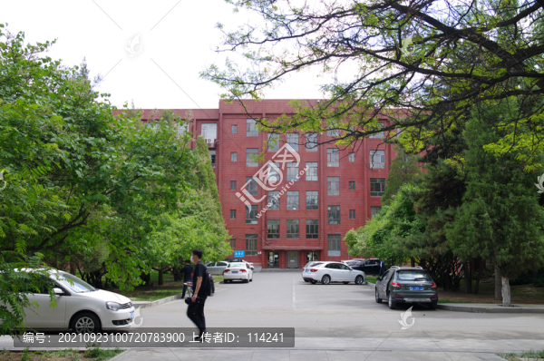 內(nèi)蒙古大學(xué)校園