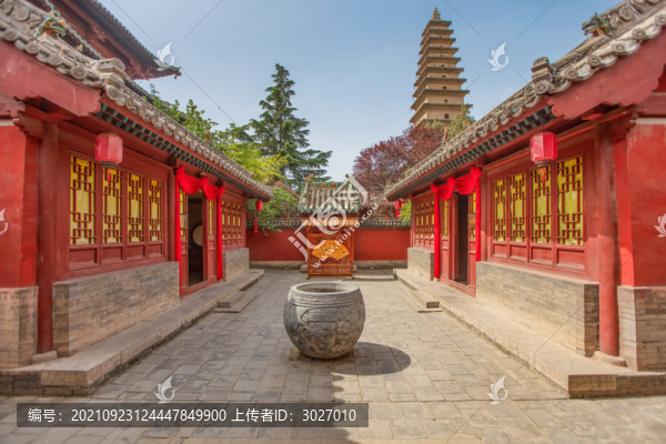 普救寺梨花院