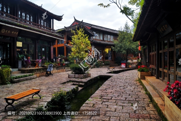 束河古鎮(zhèn)老街