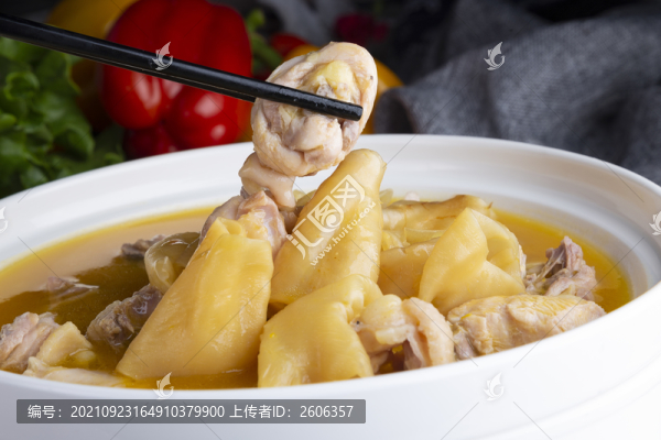 花膠雞