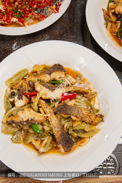 酸菜燜魚(yú)塊