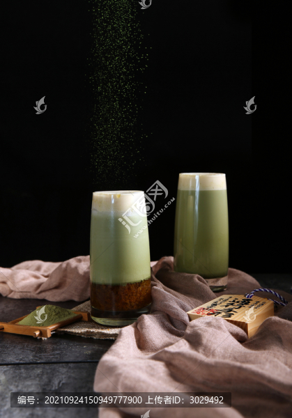 抹茶桂花奶茶