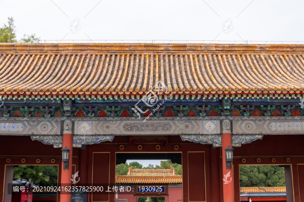 北京故宮闕右門