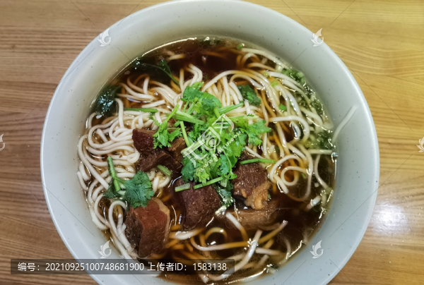 紅燒牛肉面