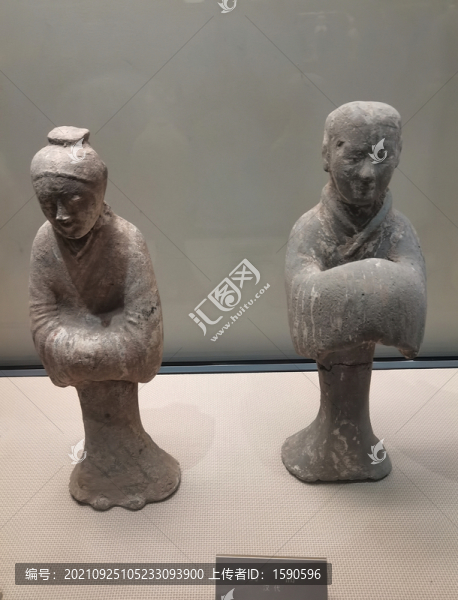 漢代男俑