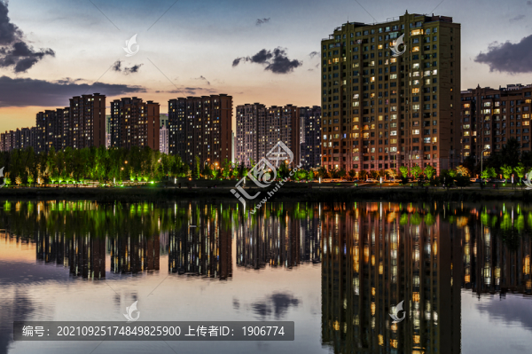 中國長春南溪濕地公園夜景