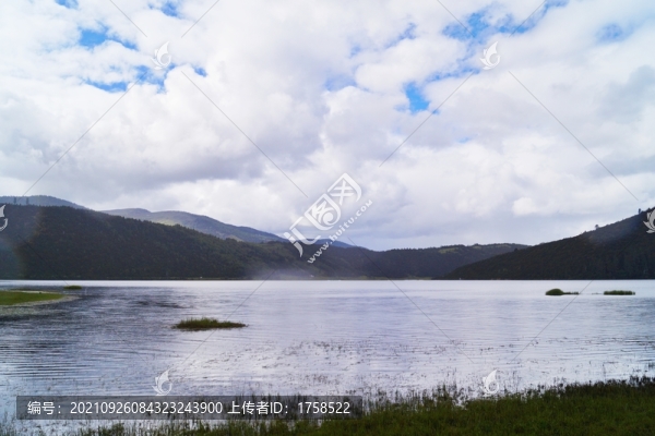 香格里拉普達措國家森林公園
