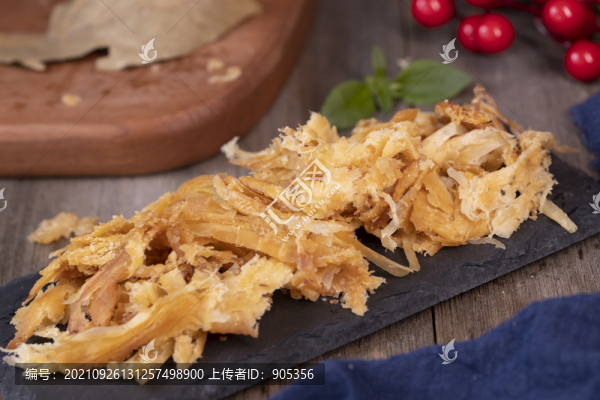 魷魚絲