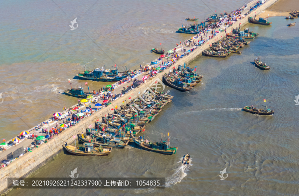 海邊漁村碼頭