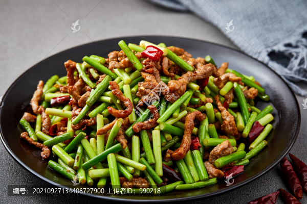 蒜苔肉絲