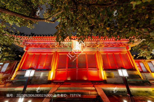 北京東城區(qū)智化寺藏殿夜景