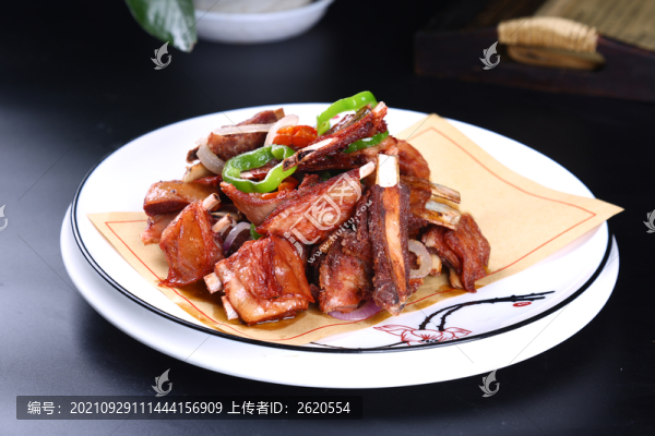 手抓羊排