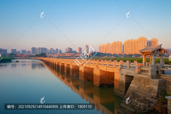 泉州市洛陽橋古跡