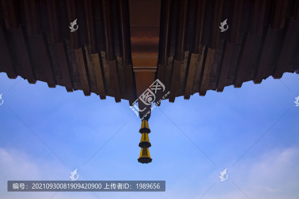 雷峰塔挑檐