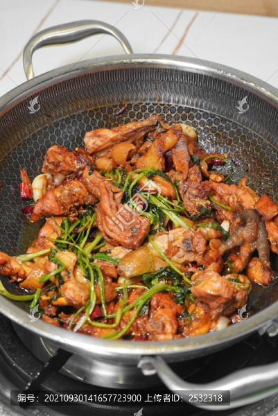 炒雞干鍋雞肉黃燜雞