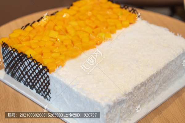 芒果奶油蛋糕