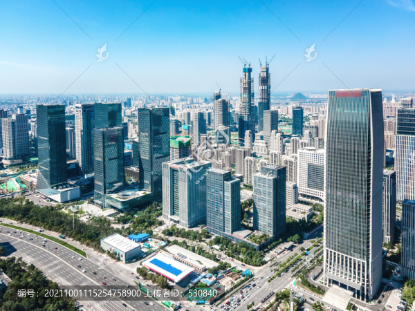 航拍濟(jì)南現(xiàn)代辦公寫字樓