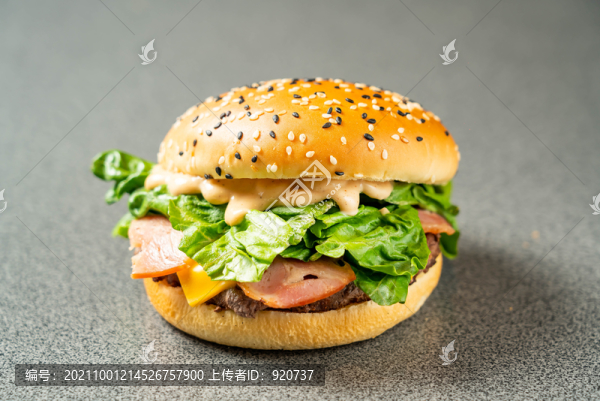 培根安格斯牛肉漢堡