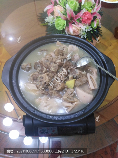排骨燉蓮藕