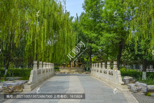 漢白玉石橋