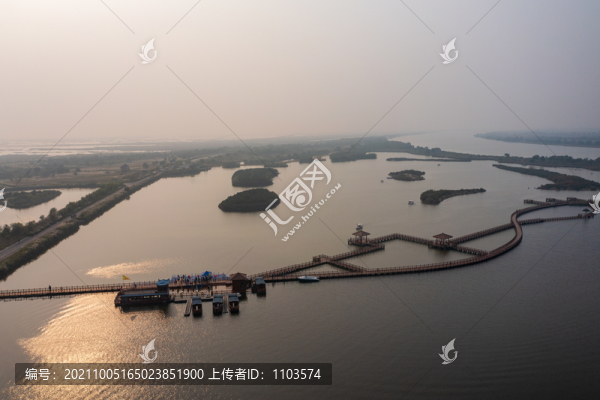 航拍黃河入?？谏鷳B(tài)旅游區(qū)