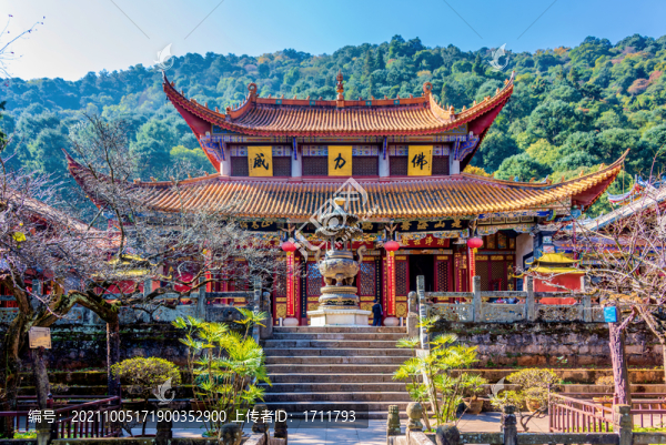 中國云南昆明西山風景區(qū)華亭寺