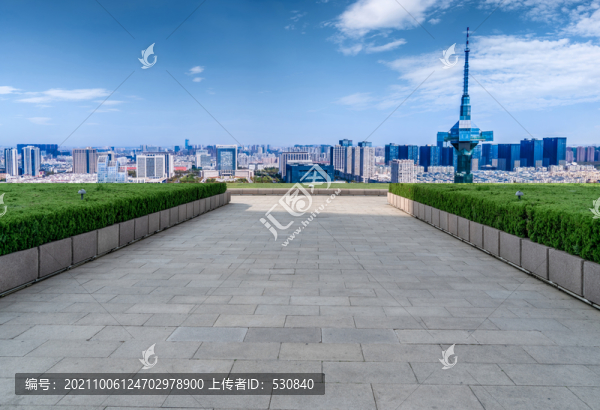 道路地面和現(xiàn)代建筑