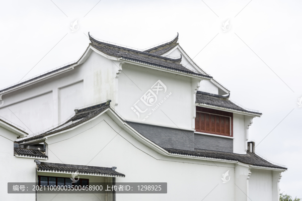 青瓦白墻徽派建筑