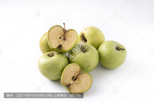 切開(kāi)一天后氧化的蘋(píng)果