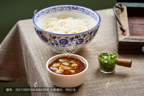 尖椒茄子汆面