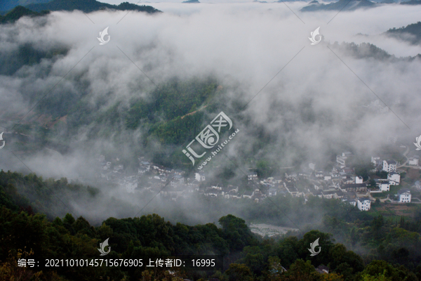 遠(yuǎn)山