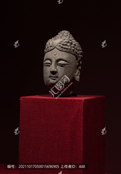 大足石刻佛頭像