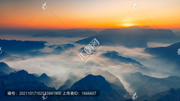 望遠(yuǎn)山風(fēng)光