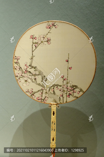 清代花卉團扇