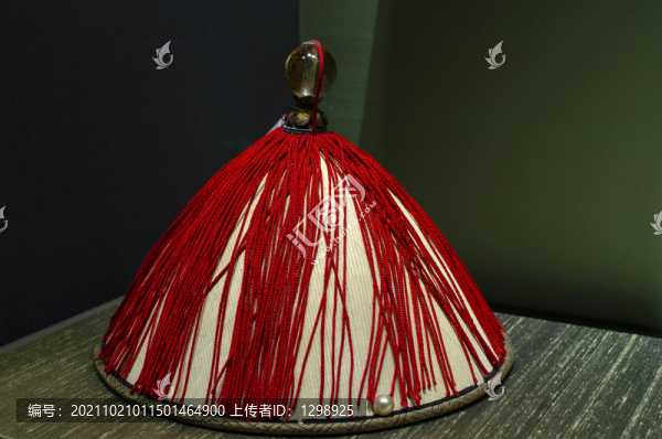 清代紅纓帽子