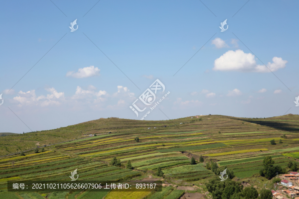 張家口張北縣草原天路沿途風(fēng)光美