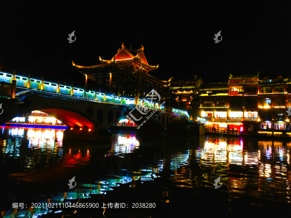 鳳凰古城夜景