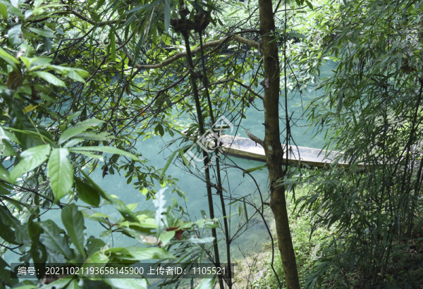 荔波意景
