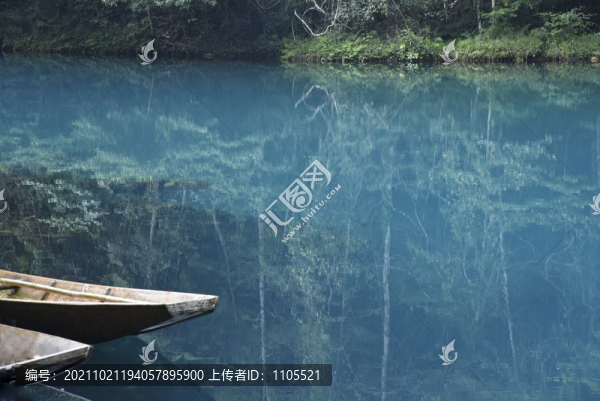 湖水