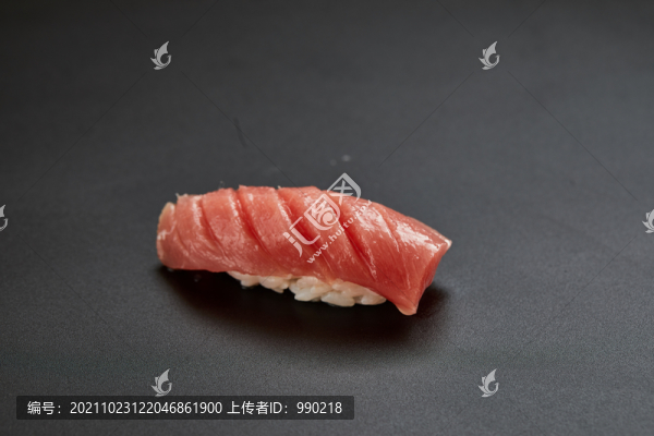 藍鰭金槍魚赤身壽司