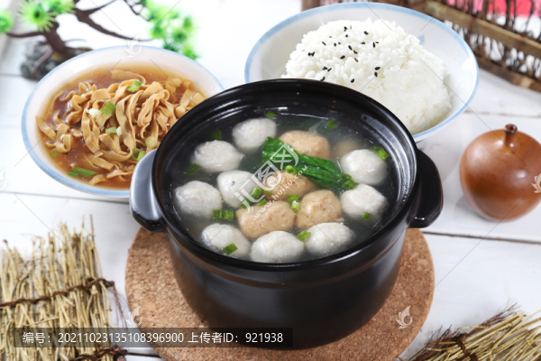 蝦丸牛肉丸砂鍋