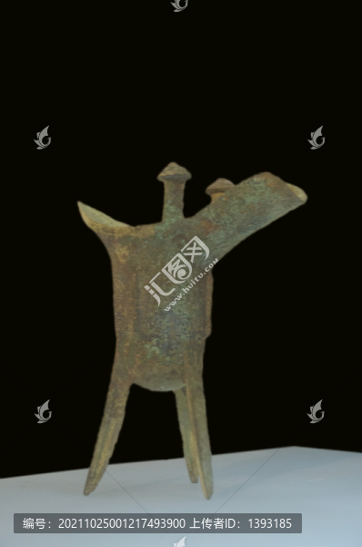 信陽(yáng)博物館館藏青銅酒器息爵