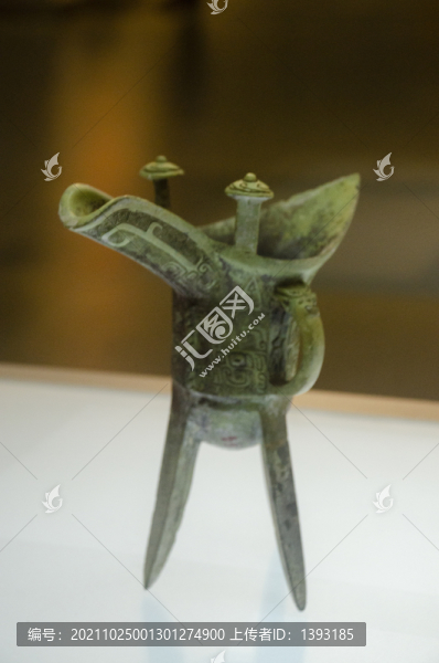 信陽(yáng)博物館館藏青銅酒器息爵