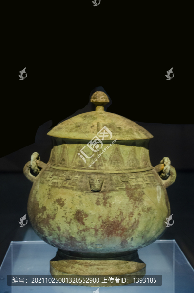 信陽(yáng)博物館館藏商代夔紋卣