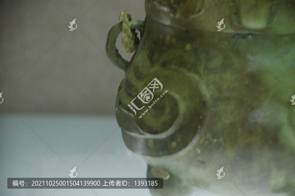 鸮卣局部細(xì)節(jié)圖