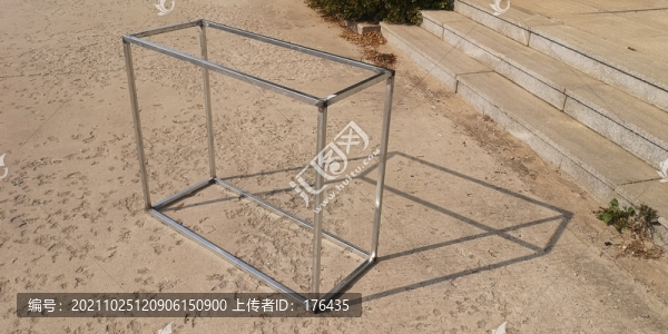 立體鐵架