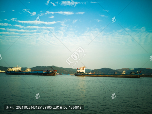 長江風(fēng)光