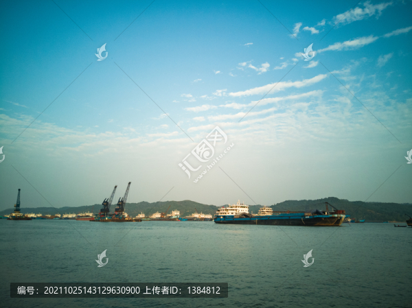 長江風(fēng)光
