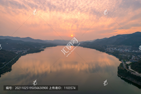 航拍濟(jì)南錦繡川水庫