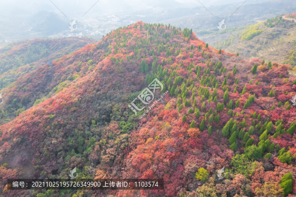 航拍濟(jì)南章丘蓮花山紅葉